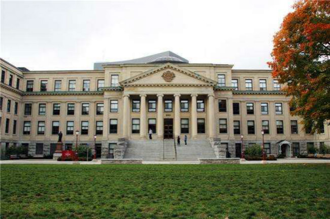 2020年加拿大渥太华大学世界排名 留学费用