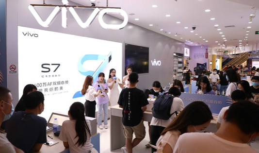 轻薄自拍新旗舰vivo S7首销  斩获销量销售冠军